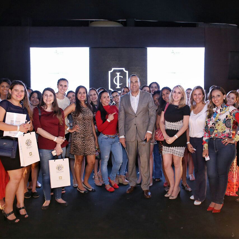 A venda é feita pela oportunidade que você planta na cabeça do cliente.